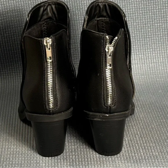 Yellow Box Valeska Black Ankle Boots Women’s Size 9.5 - Picture 8 of 10